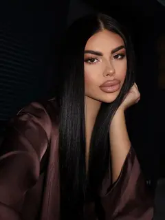 Olivia profile in Dubai